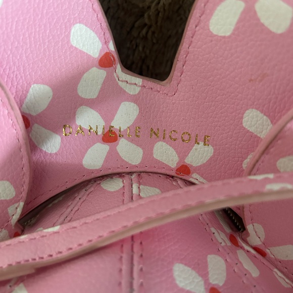 Disney Danielle Nicole Minnie Mouse Cherry Blossom Bag - Picture 6 of 7